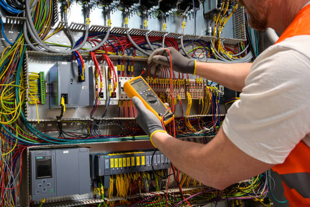Best Commercial Electrician Services  in White Oak, OH